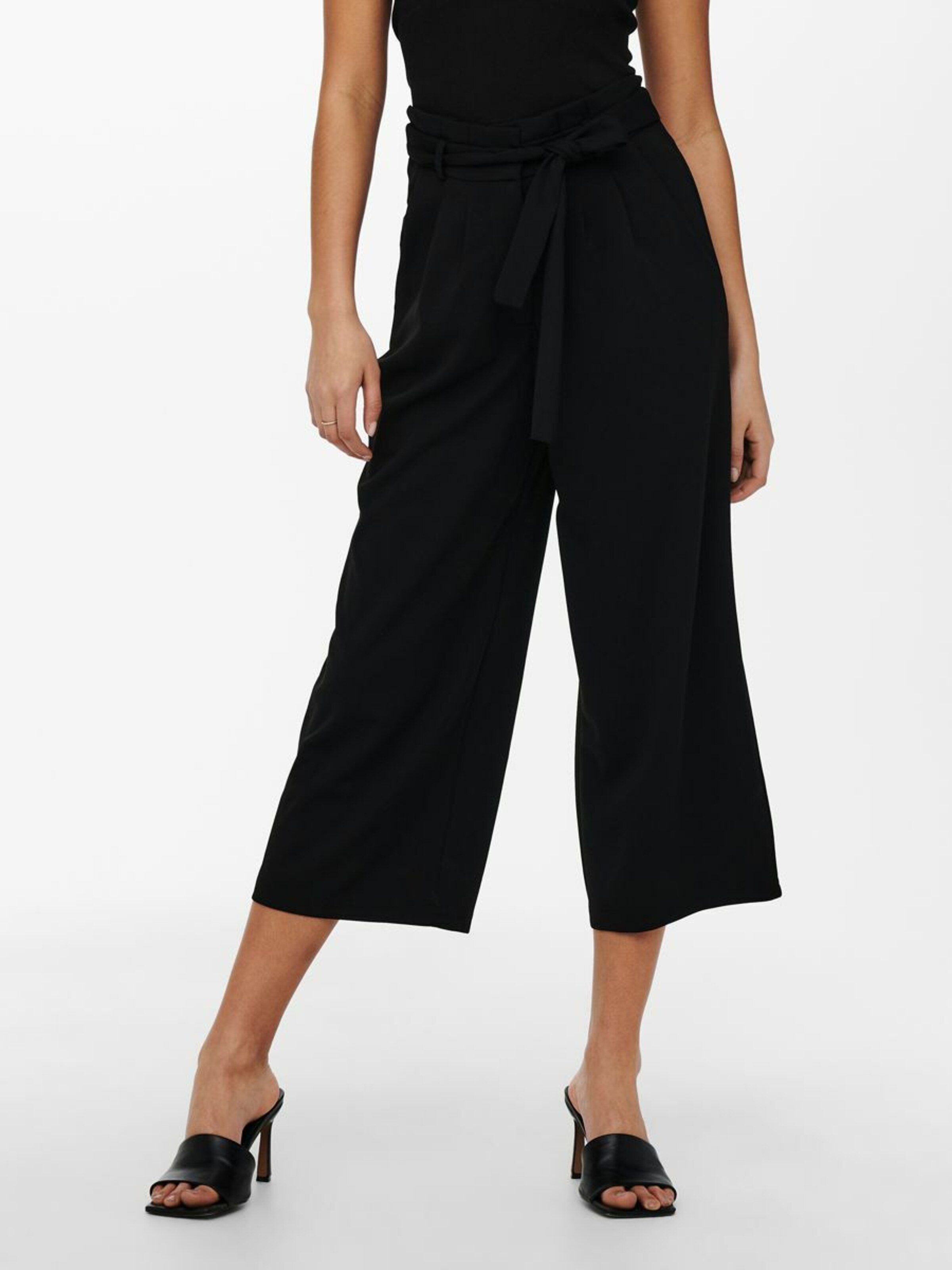 Buy White Culottes for Women Online from India's Luxury Designers 2024